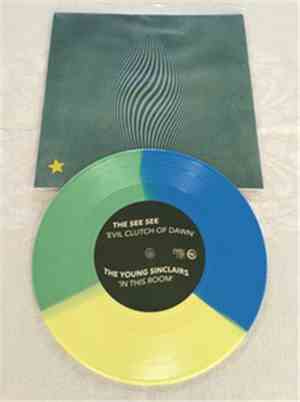 The See See, The Young Sinclairs, Triptides, Frankie And The Witch Fingers - Stroll On 4-Way Split