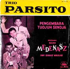 Trio Parsito Bersama Band Medenasz - Pengembara / Tudjuh Sendja