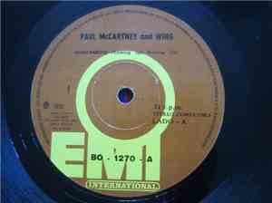 Paul McCartney And Wing - Acercandose = Coming Up